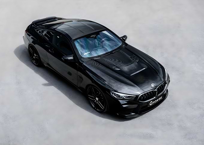 BMW M8