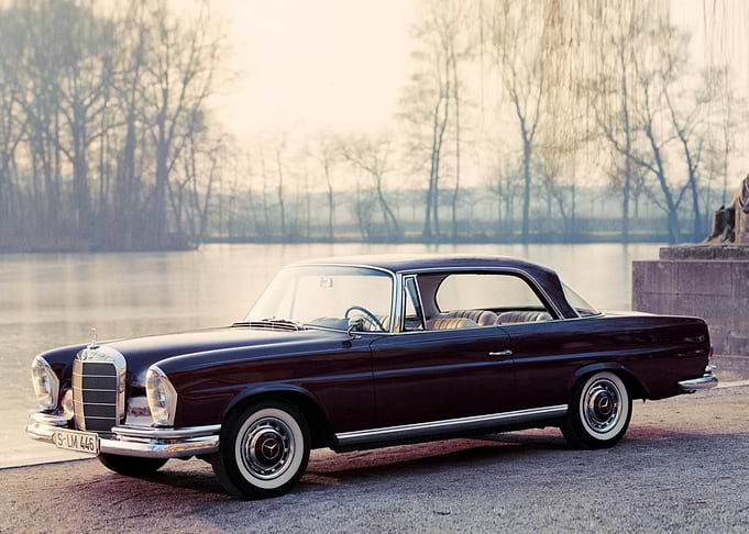 Mercedes 220 SE