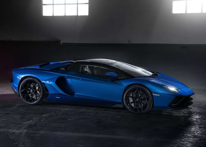 lamborghini aventador