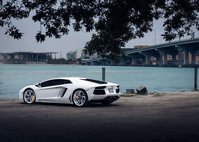 Lamborghini Aventador
