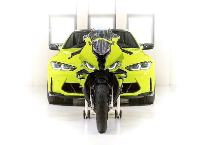BMW M1000RR M ANNIVERSARY