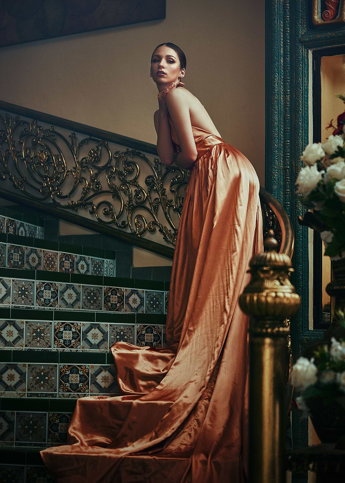 Jessica in Gold