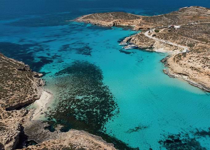 Cominos Blue Lagoon
