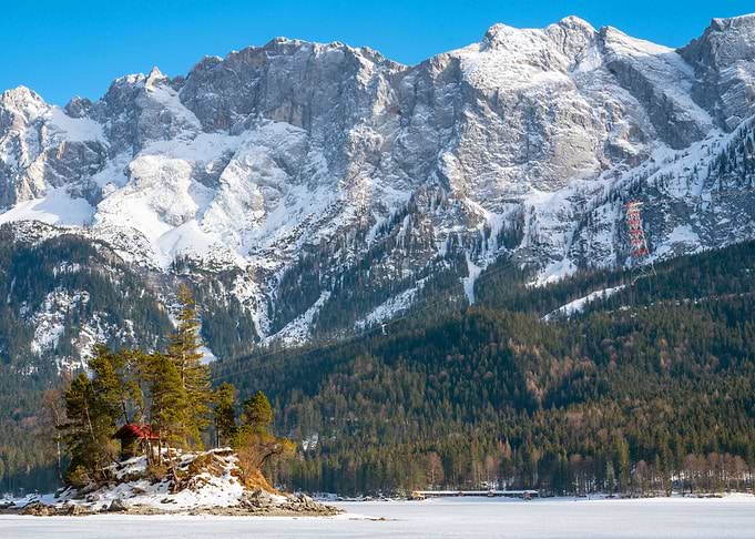 SNOW MOUNTAIN
