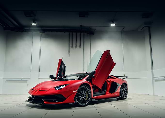 Red Aventador SVJ