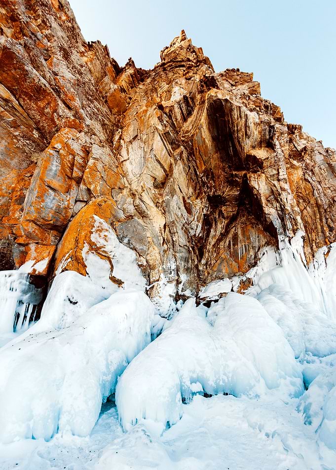 SNOW MOUNTAIN