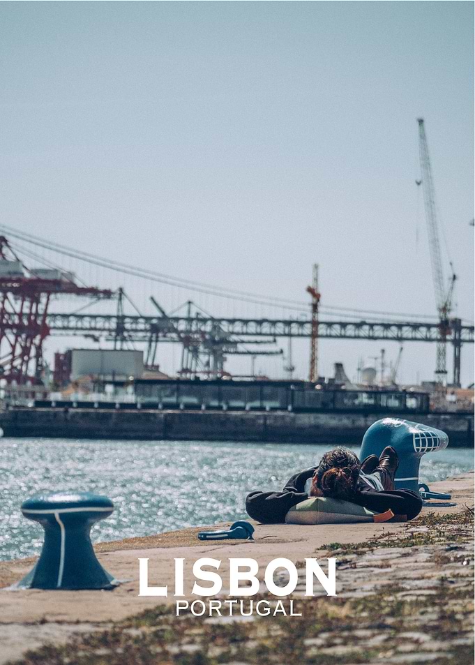 Lisbon harbor chilling