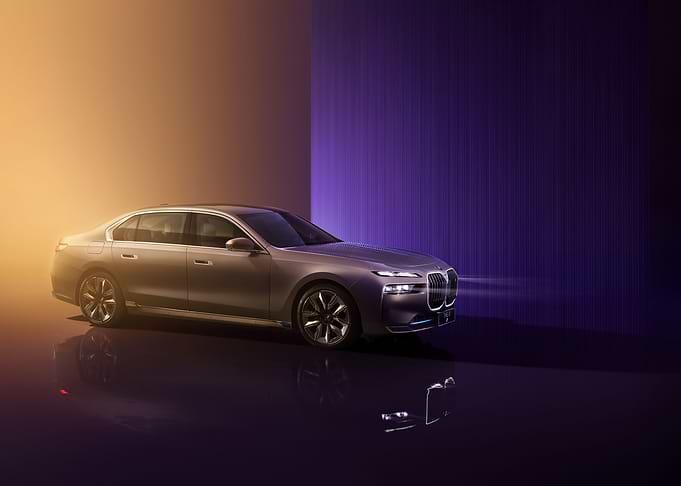 BMW i7