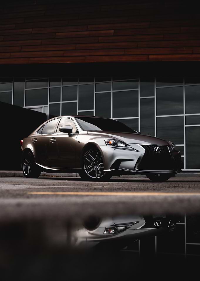 Lexus LS