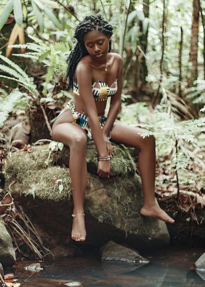 Emelyne 4