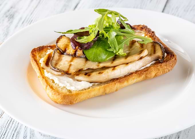 Ciabatta eryngii sandwich