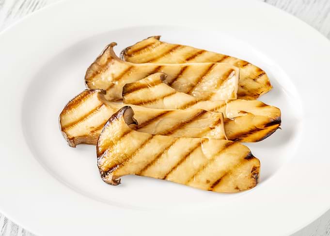 Grilled eryngii mushrooms