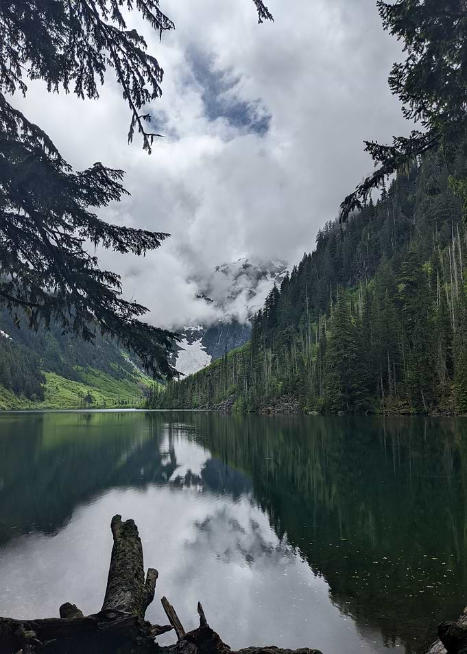 Calm waters at Goat Lake