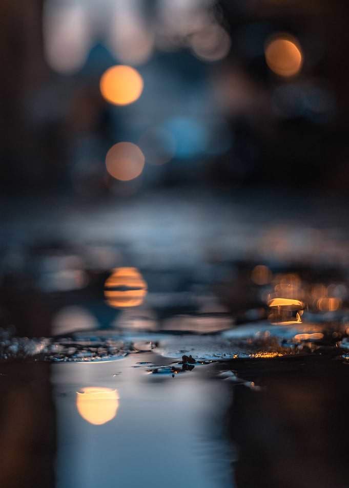 Reflection Bokeh lights