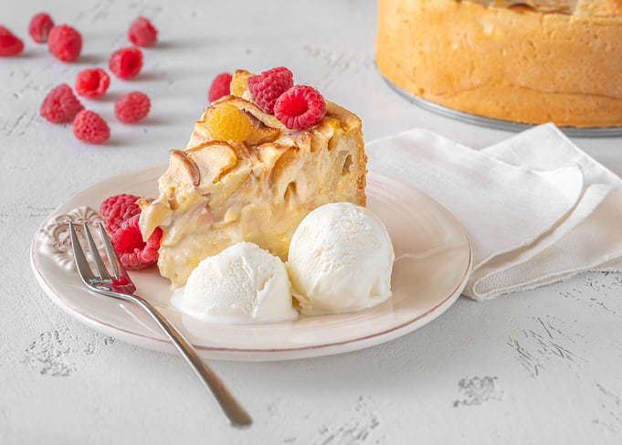 Apple cream pie