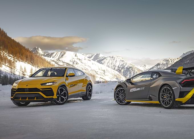 Lamborghini Urus with Hura