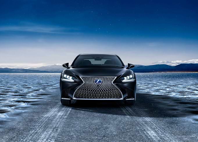 Lexus IS 500H