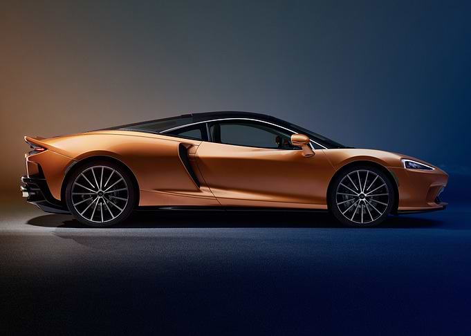 McLaren GT Superlight