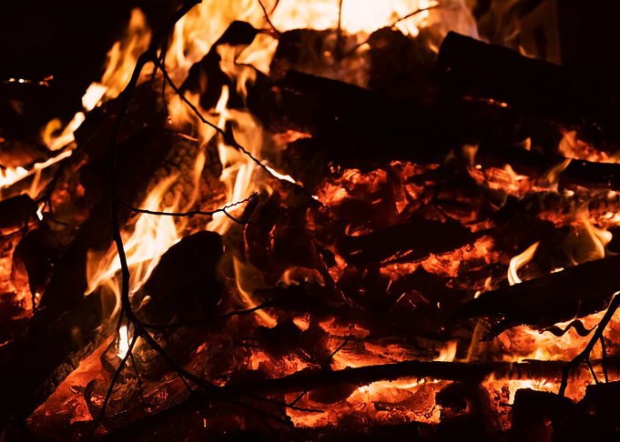 Fire logs burning flames n