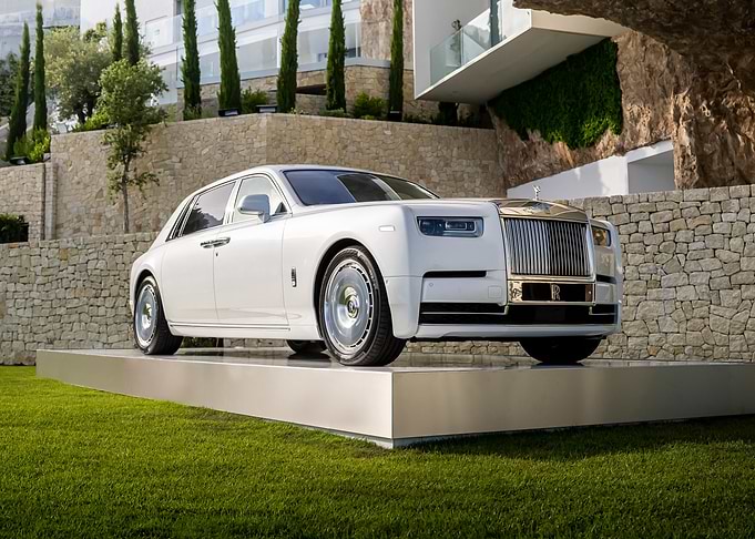 rolls royce phantom