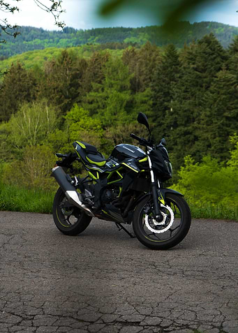 Kawasaki z125