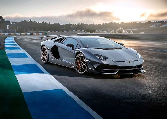 Lamborghini Aventador SVJ