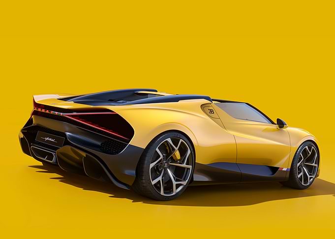 Bugatti W16 Mistral