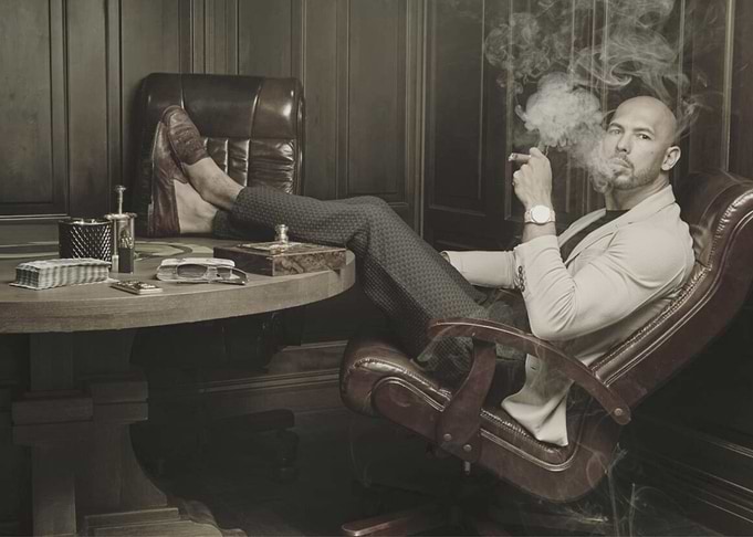 Top G Smoking Cigar