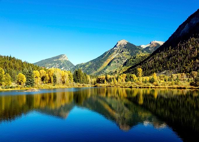 Mountains at Lake Nature