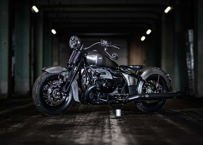BMW R18
