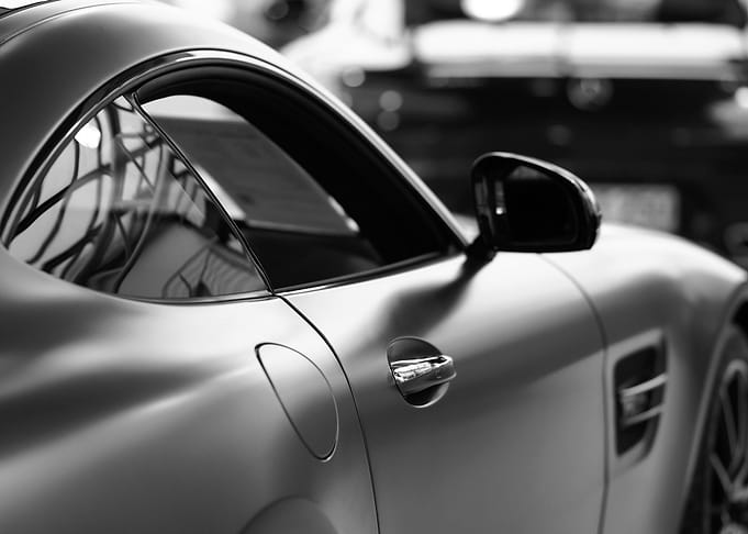 Automobile side view