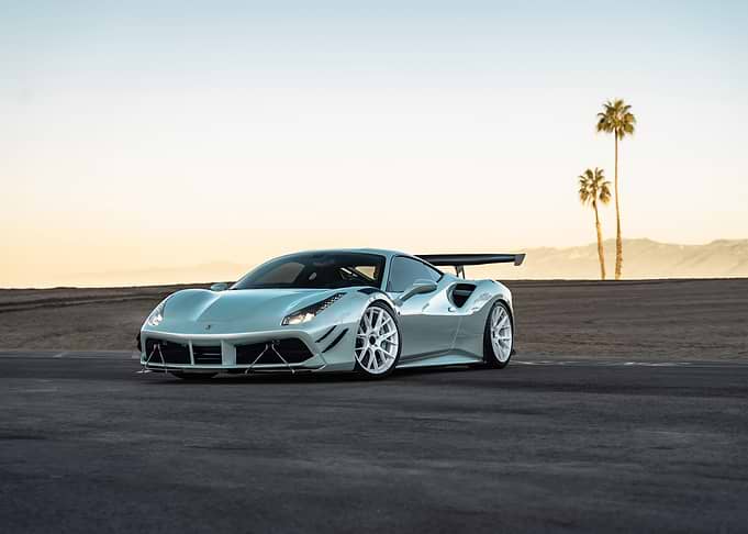 Ferrari 488