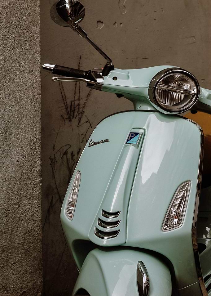 Vespa Scooter 01