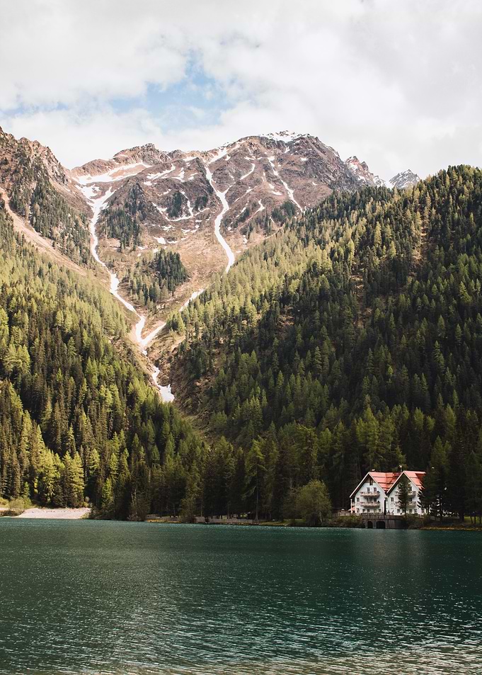 Lonely Lake House