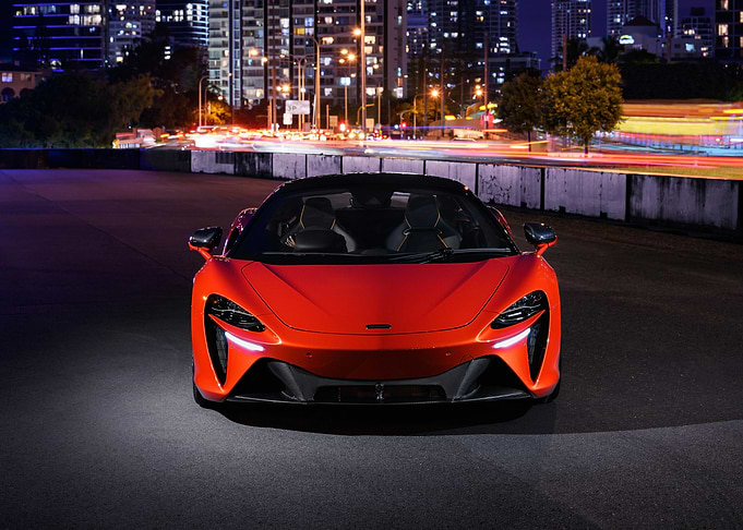 McLaren artura 2021