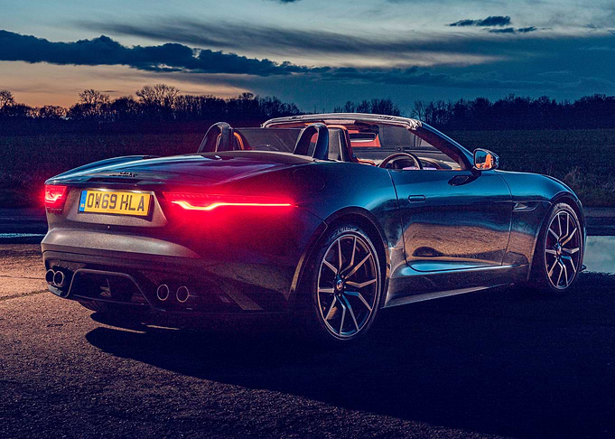 Jaguar f type R