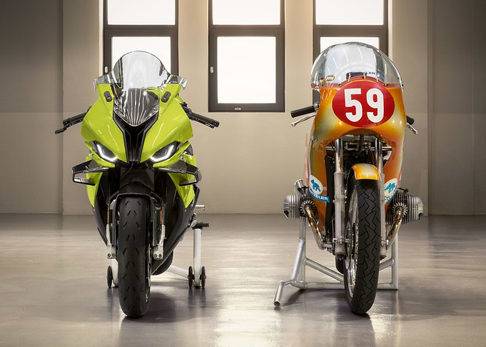 BMW M 1000 RR M 50 YEARS