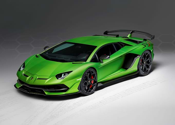 LAMBORGHINI AVENTADOR SVJ