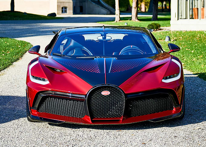 Bugatti Divo Lady
