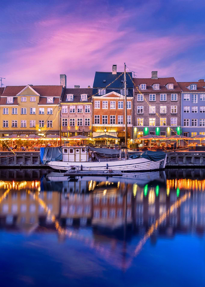 COPENHAGEN Nyhavn Evening