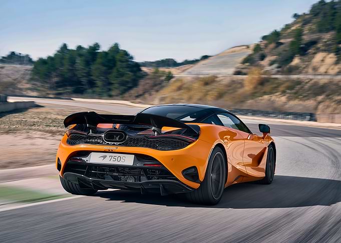 McLaren 750S