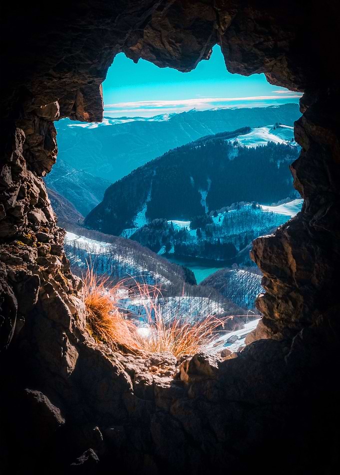 SNOW MOUNTAIN