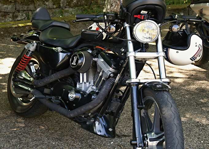 Harley Davidson Racing 01