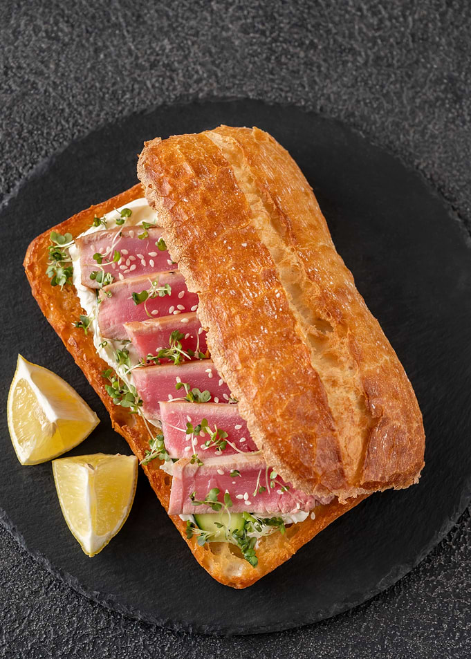 Sandwich with tuna