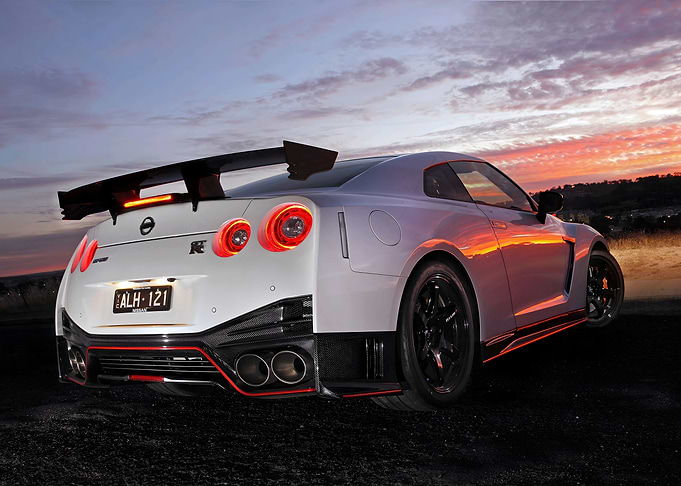nissan gtr nismo