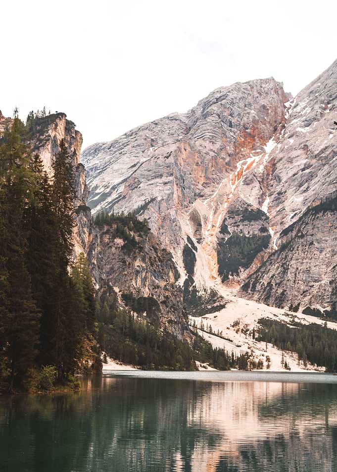 Scenic Lake Reflection
