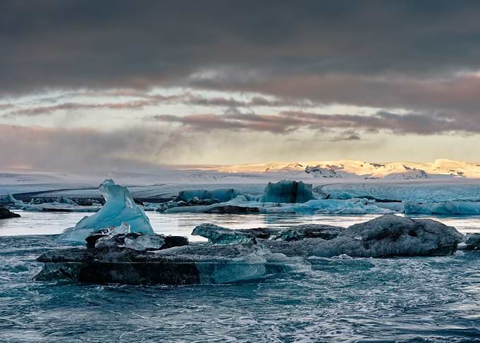 Glacier lagoon