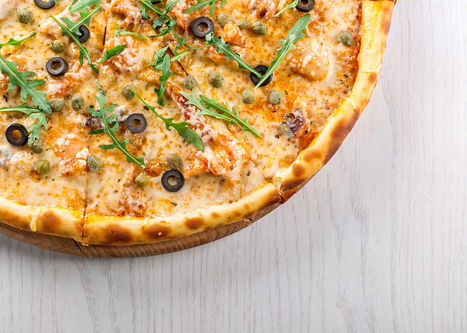 Half Moon Pizza