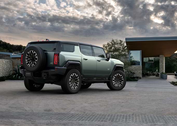 Hummer EV Suv