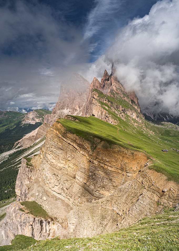 Seceda Ridgeline